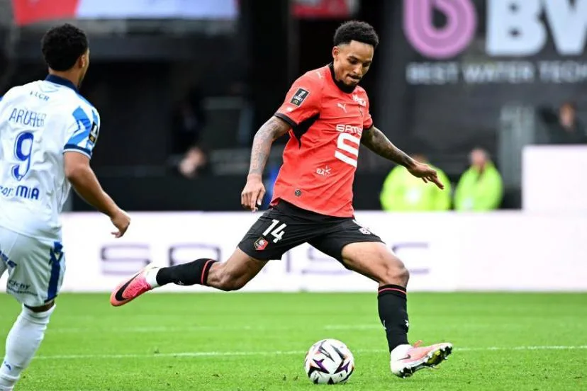 Bryan Reynolds, l'Américain qui cherche à se faire une place dans le onze à Rennes