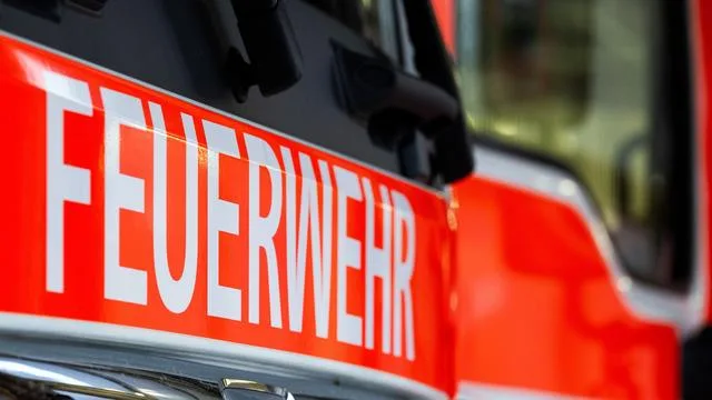 Brand: Mehrfamilienhaus in Nordhessen nach Feuer unbewohnbar