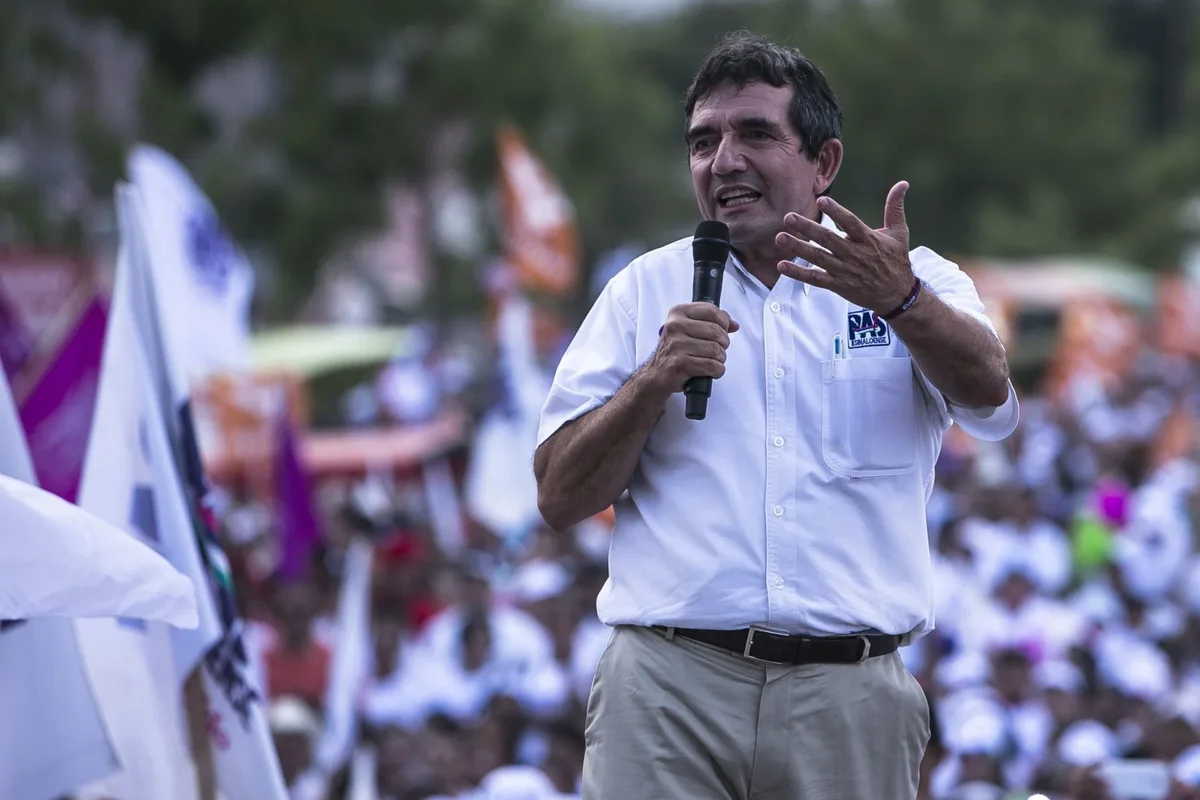 ‘Del desayuno a la gasolinera’: La ruta de Fausto ‘N’ con Héctor Melesio Cuen