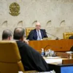 Dino e Fachin discutem em julgamento tenso no STF sobre Alexandre de Moraes