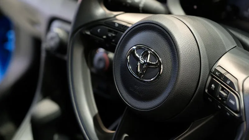Toyota va intégrer 400.000 robots dans ses usines, et demandent aux ouvriers humains de les entraîner: promis, ils ne sont pas là pour les remplacer
