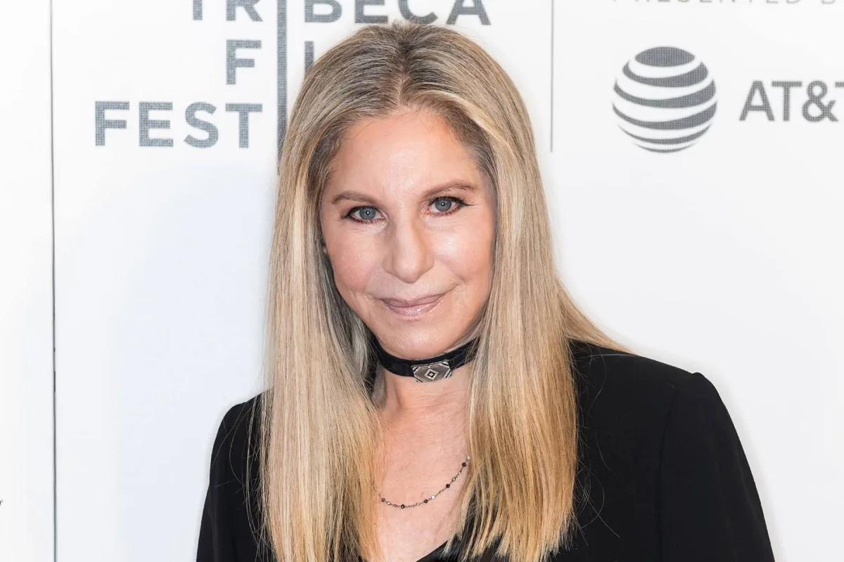 Barbra Streisand Slams a ‘Humiliated Trump’ for Closing Kennedy Center After Losing Name Feud
