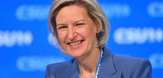 Angelika Niebler: CSU-Vize legt Führungsposten im EU-Parlament nieder