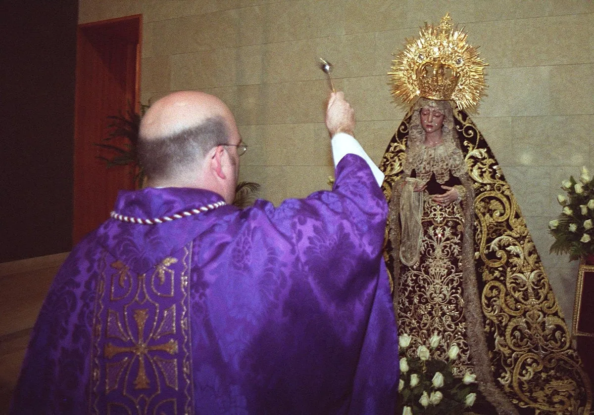Los 25 años de la Virgen de la Esperanza del Valle en Córdoba, una devoción forjada en Poniente
