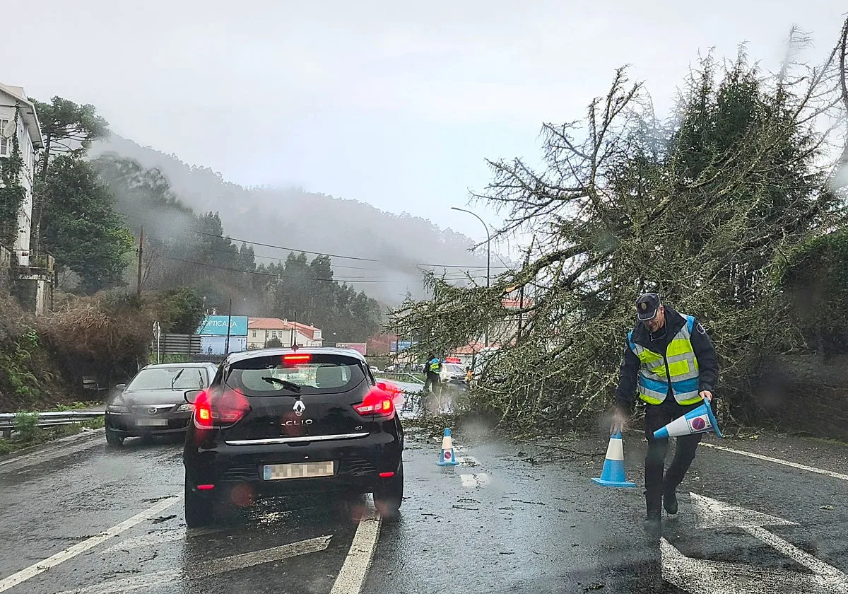 Lluvias de hasta 15 litros en una hora activan la alerta amarilla en Galicia