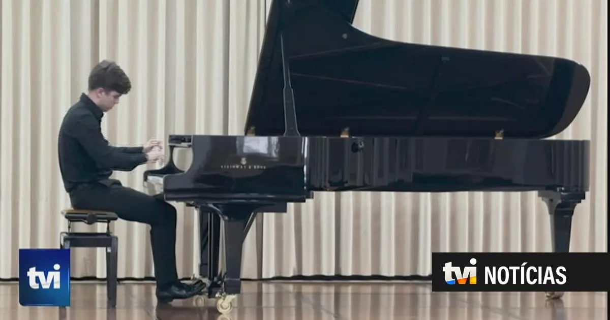 Pianista português faz sucesso nas maiores salas de espetáculo da Rússia