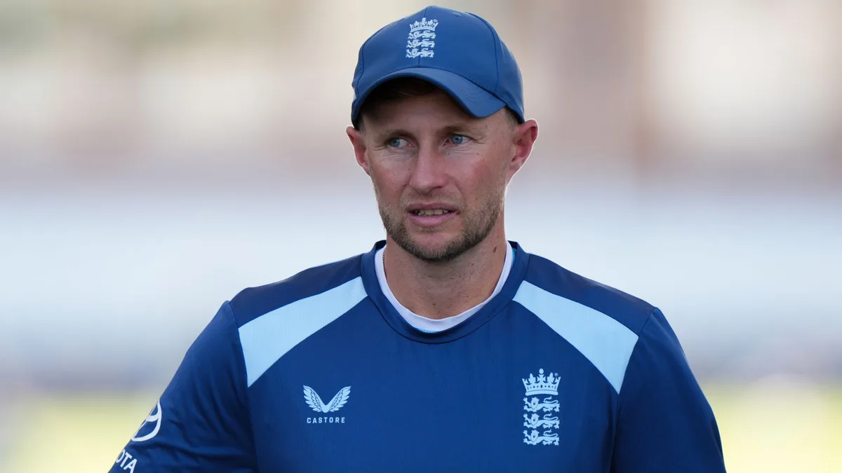 England face Pakistan at Lord's after headline-making week LIVE!