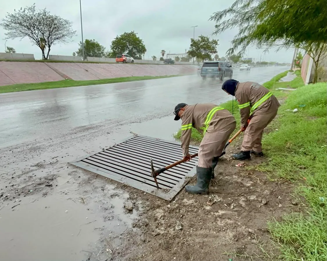 Torreón: lluvias, fuertes vientos y descenso de temperatura deja frente frío 2 en La Laguna