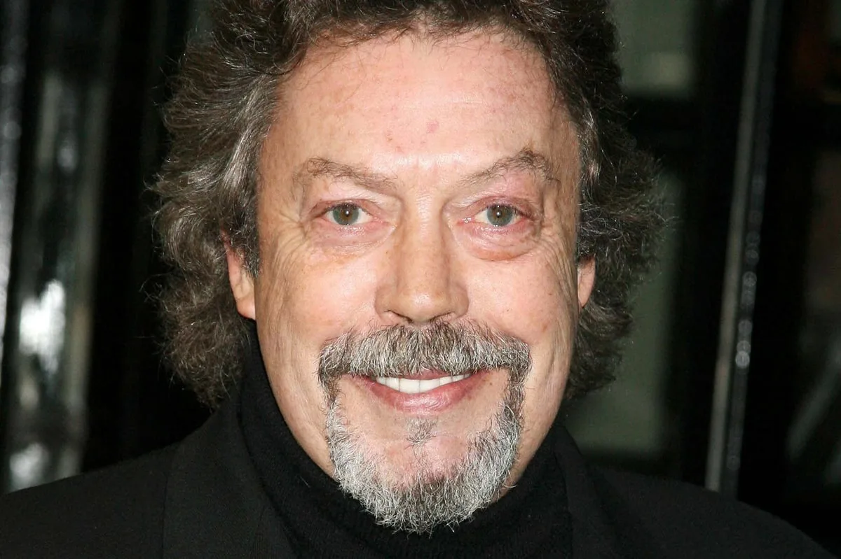 Carol Burnett leads tributes for ‘dear friend’ and Annie co-star Tim Curry
