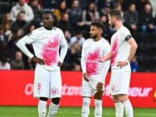 Une large défaite contre l’OM et un octobre morose pour Angers Sco en Ligue 1