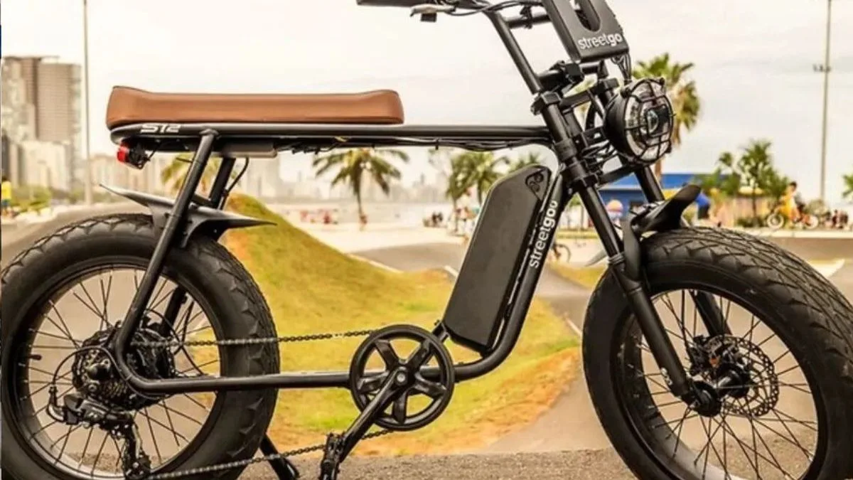 Veja como o gasto na conta de luz ao carregar bicicleta elétrica e patinete pode ser até 33 vezes menor que a gasolina do seu carro