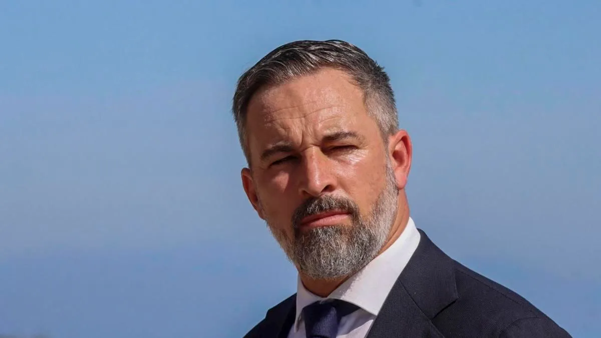 Abascal pide "sacrificios" frente a la unión de la izquierda en el Senado sin concretar qué hará Vox