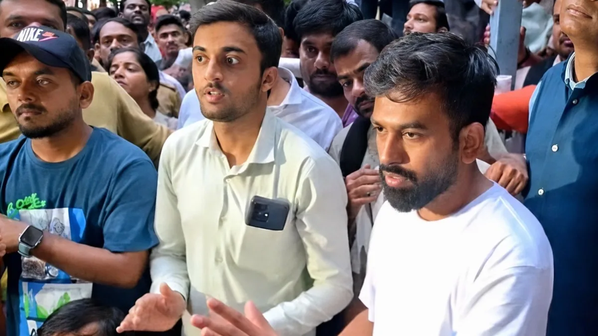 India news Live Updates, 17 August 2026: CJP’s Abhijit Dipke demands action after Chhatrapati Sambhajinagar students protest High Court clerk exam leak, IPS officer’s mother murdered in UP, Iran offers $30,000 bounty for US soldiers