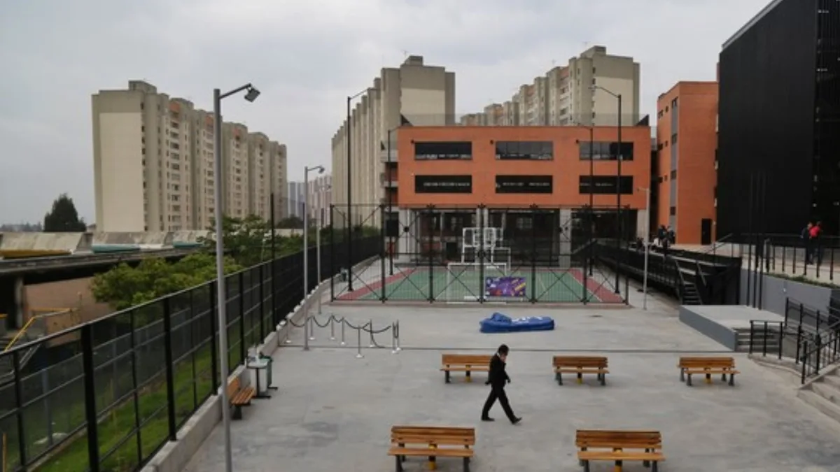 La Secretaría de Educación de Bogotá realizará jornadas presenciales para el ingreso escolar en 2027 de niños víctimas del conflicto armado en seis zonas