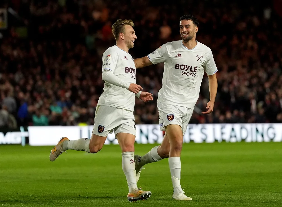 West Ham smash six past nine-man Lincoln in Championship thrashing