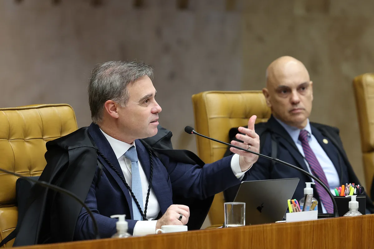 Embate histórico de Mendonça e Moraes pode definir rumos da República