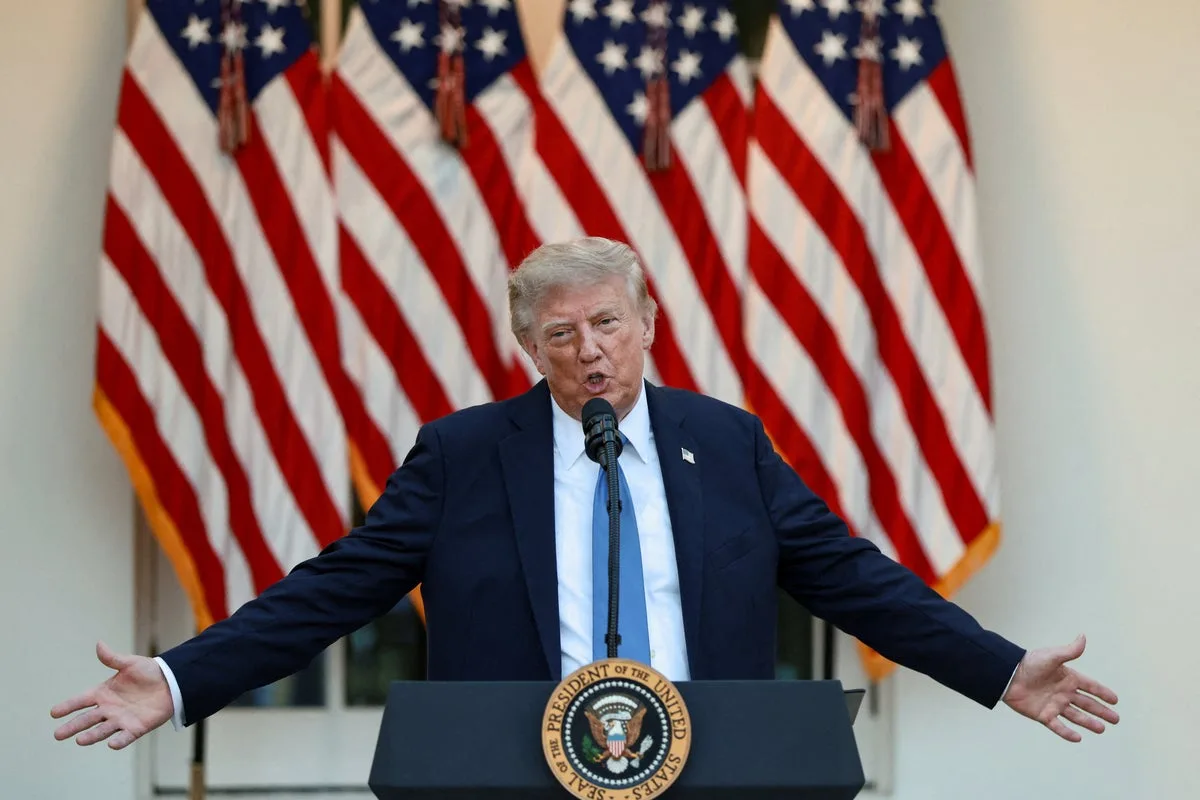 Trump’s sinking popularity could cost Republicans control of Congress