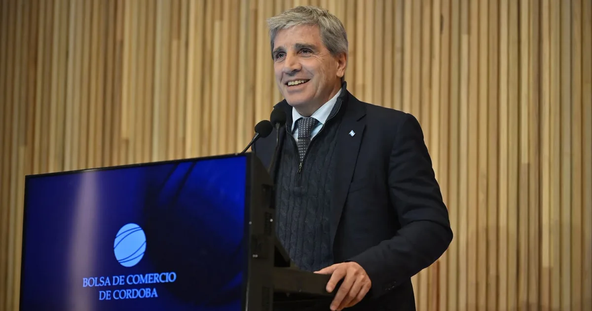 La confesión de Caputo a los banqueros, los nervios con el dólar y la batalla de Milei