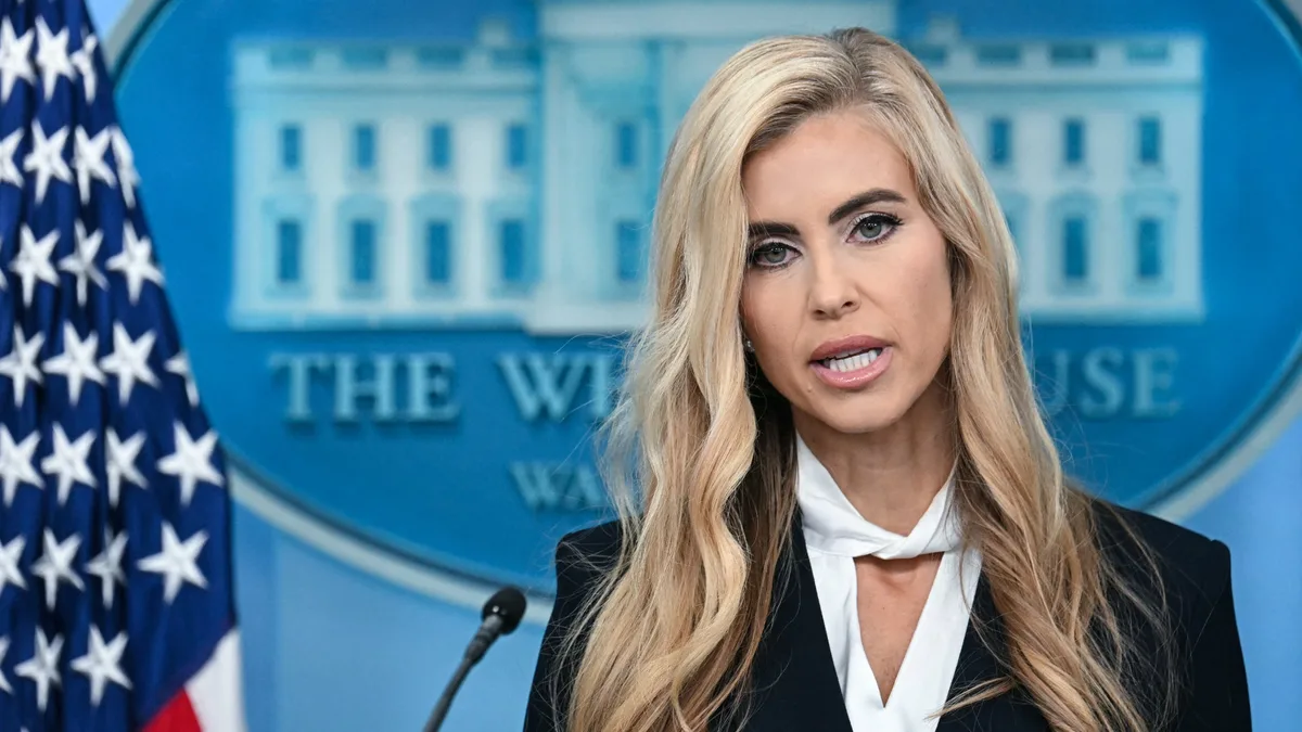 Un haut responsable américain confirme le départ de Katie Zacharia, nommée porte-parole de Donald Trump depuis seulement une semaine