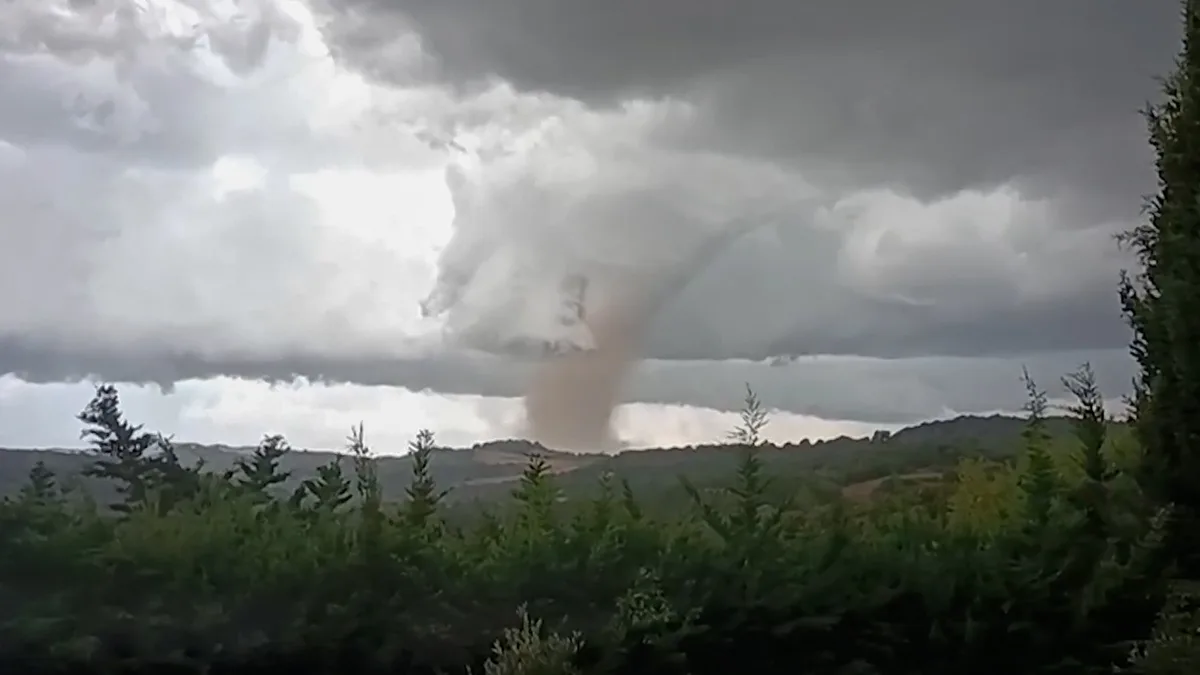 Catégorie EF3: la tornade dans l'Aude a atteint une vitesse entre 220 km/h et 240 km/h