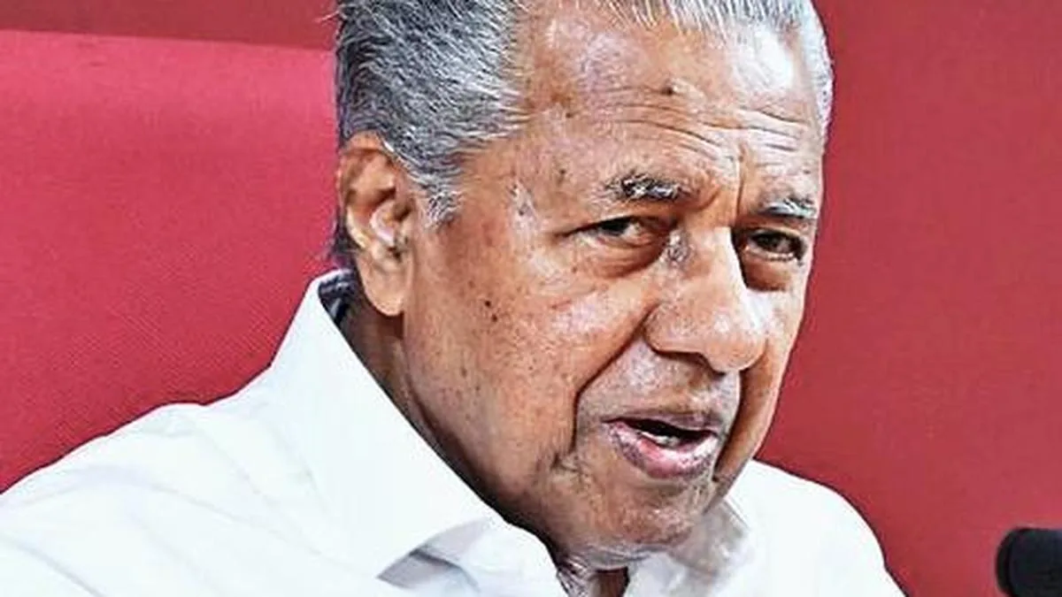 Police remove vehicle used as ‘makeshift station’ from outside Pinarayi Vijayan's Kannur residence, but guards continue duty
