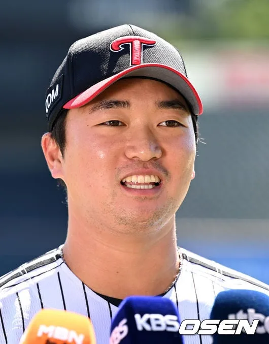 ‘5억에 LG 컴백’ 고우석 왜 돌연 국내 복귀 결심했나, 솔직 속내 공개 “둘째 출산 앞둔 상황…미국 생활 후회없다면 거짓말” [일문일답]