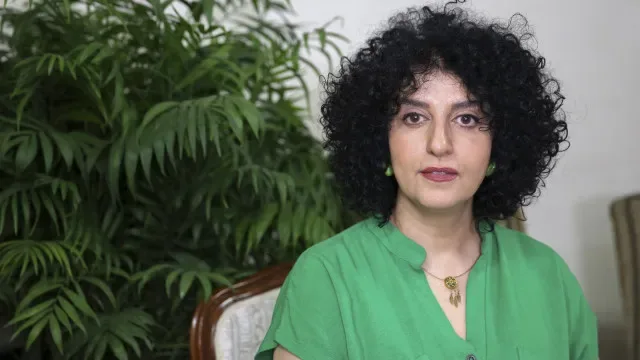Nobel iraniana Narges Mohammadi publica as suas memórias