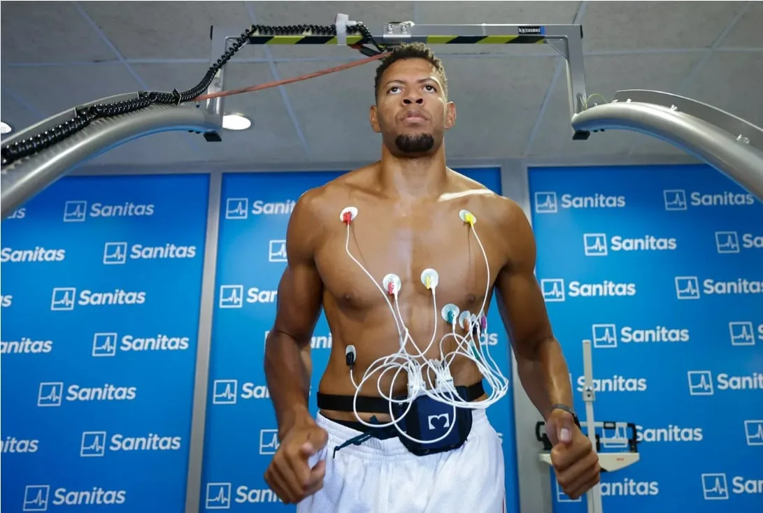 Edy Tavares, fuera de la Ventana