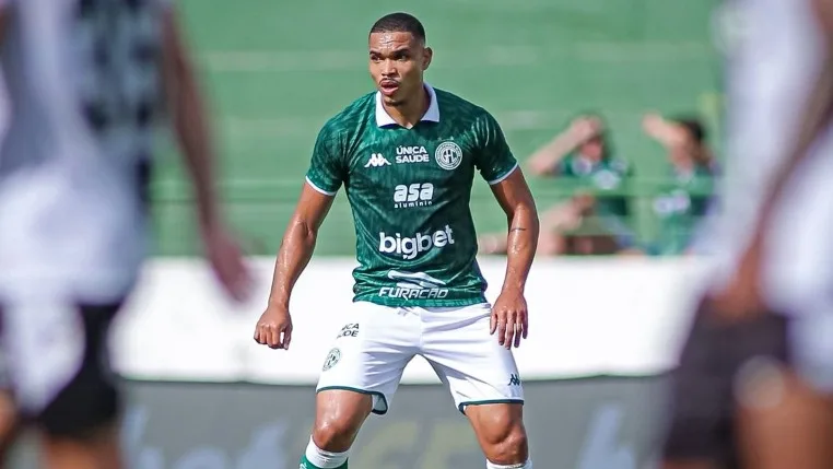 Guarani acerta empréstimo de zagueiro para o Vila Nova