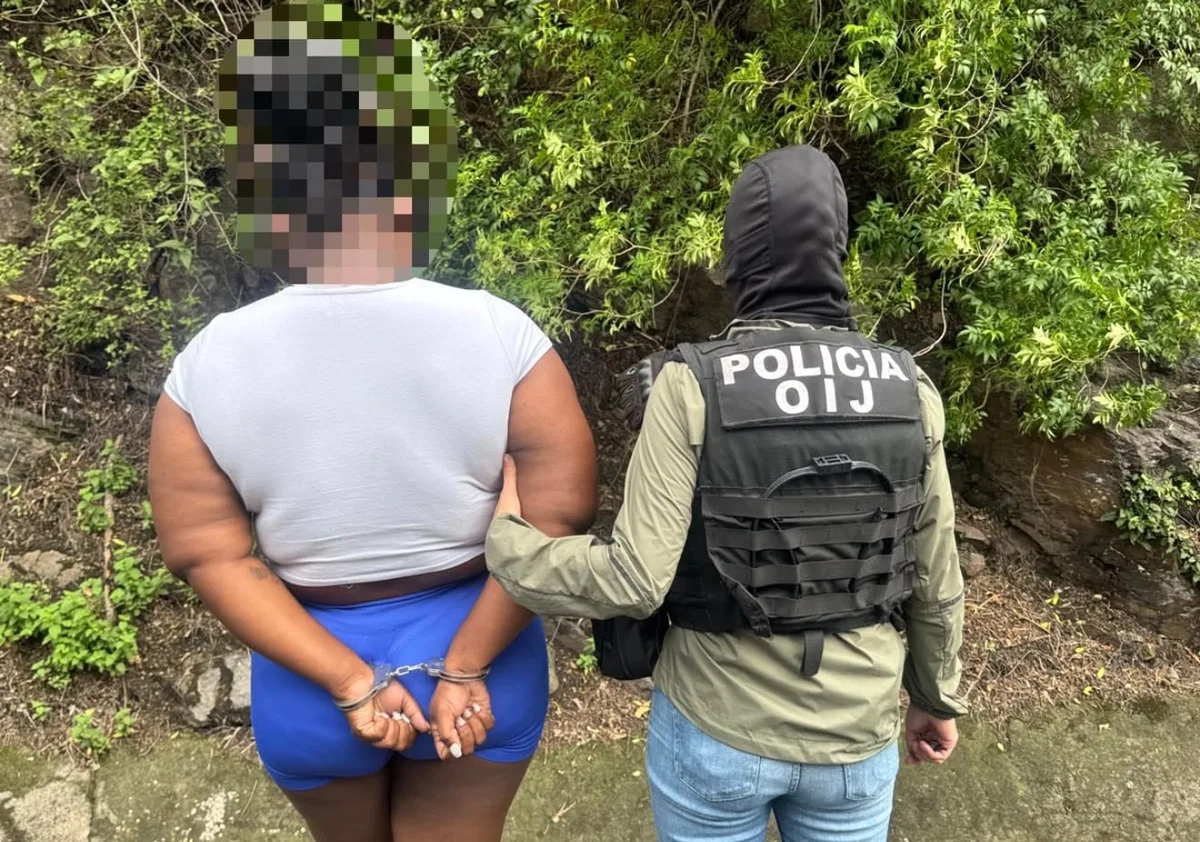 Detienen a presunta sobrina de “Pecho de Rata” con más de USD 15 mil en efectivo tras operativo en Costa Rica