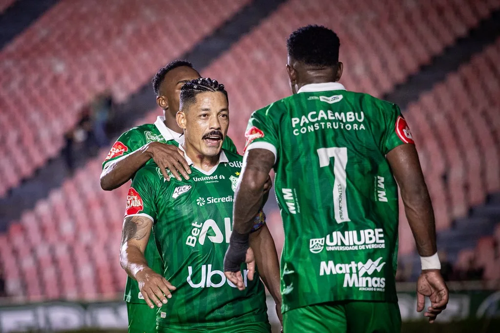 Gols Tocantinenses: Tomas Bastos brilha, garante empate contra o ABC e leva Uberlândia à final da Série D