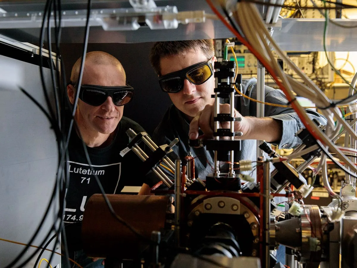 Une horloge atomique bat un record de précision