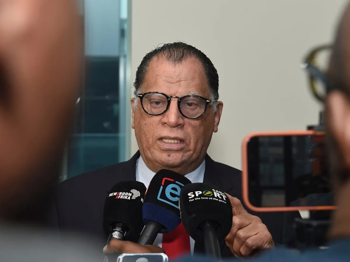 LETTERS | So-called legends cannot dictate to Safa