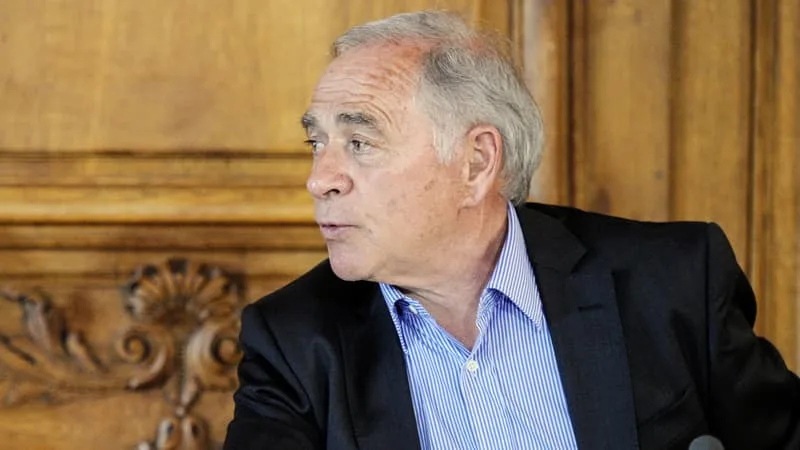 "Figure incontournable", "adversaire courtois"... La classe politique rend hommage au sénateur François Patriat