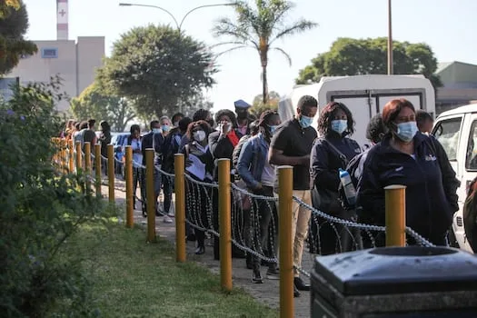 Explainer | Why Gauteng health is cracking down on queue-jumping bribery