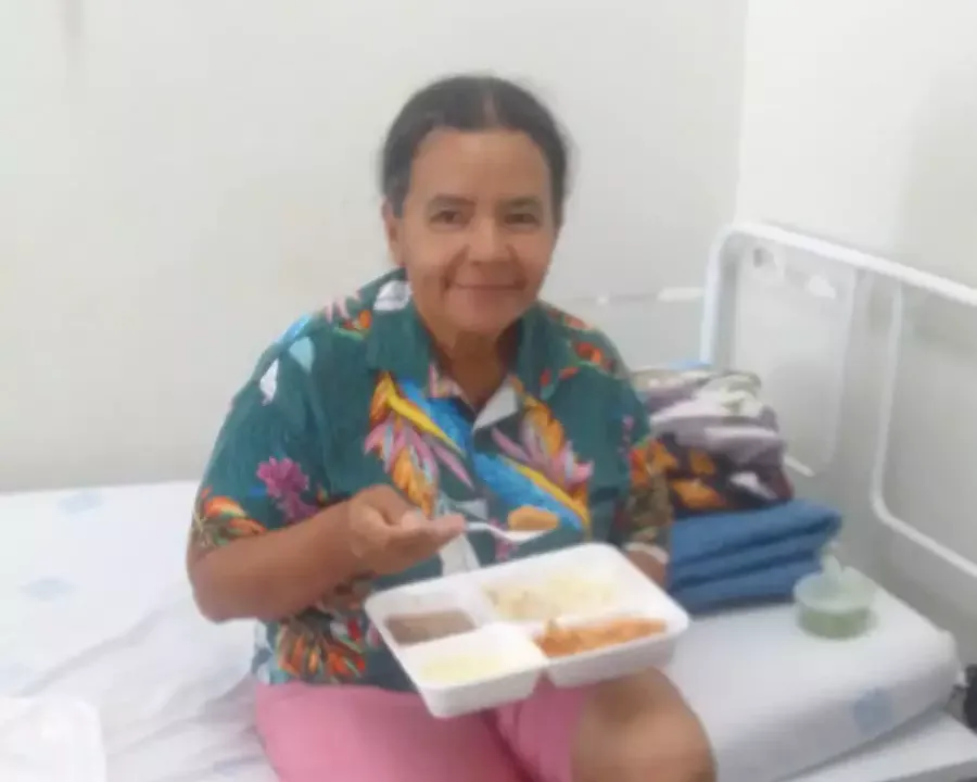 Mulher com perda de memória desaparece de centro de saúde no Tiradentes