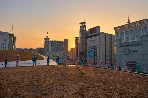 DDP 지붕 위서 노을 보며 음악·명상…'루프톱 노을투어'