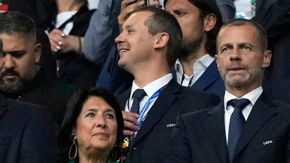 Crisis en la Fifa: despidieron a alto funcionario que criticó a Infantino por el plan del Mundial