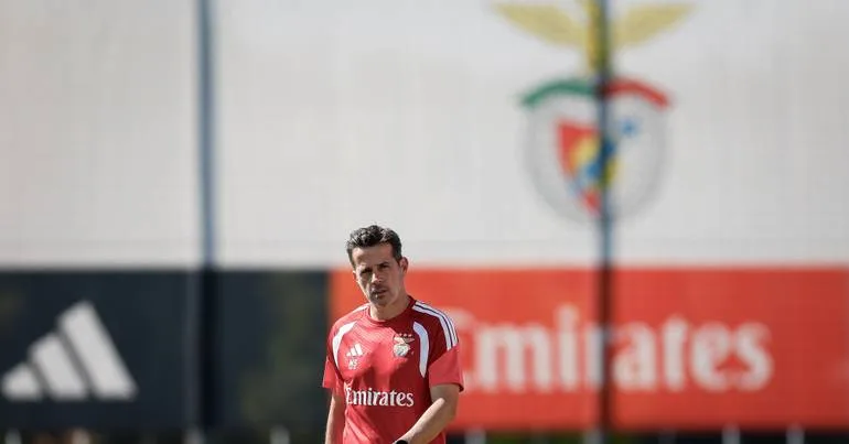Marco Silva confirma que saída de Dedic está "avançada"