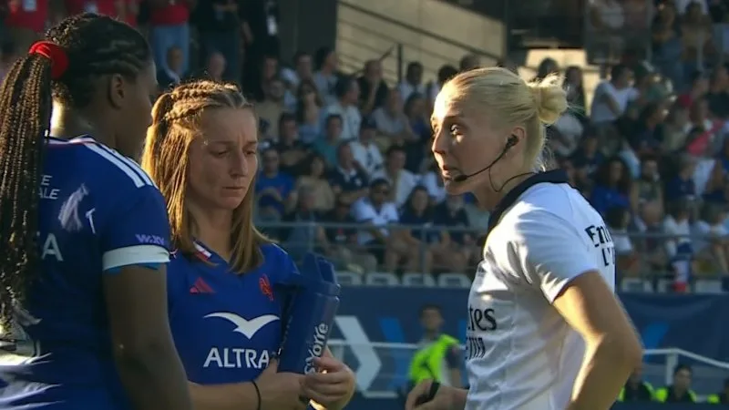 French player sent off for eye gouge