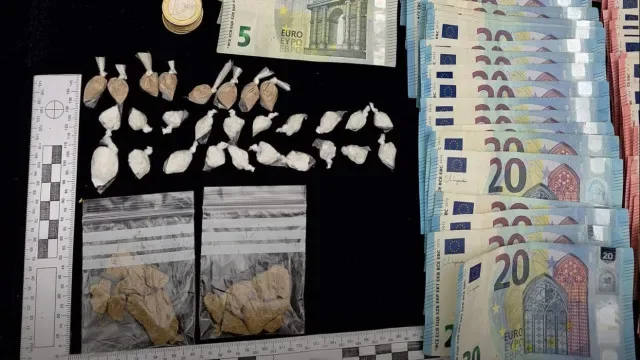 Dois homens detidos na Alta de Lisboa com droga, armas e dinheiro