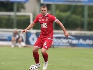 Stade Brestois. Blessé, le capitaine Brendan Chardonnet a dû quitter la séance
