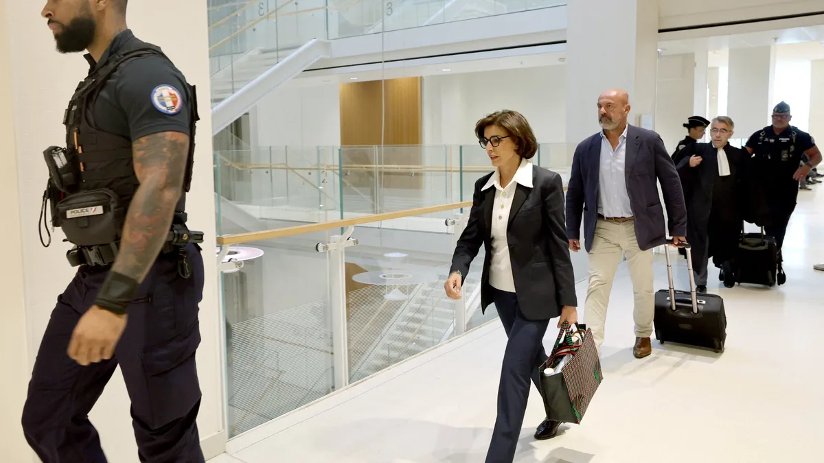 Affaire Renault-Nissan: à son procès, Rachida Dati affirme n'avoir "jamais été en situation de conflit d’intérêts"