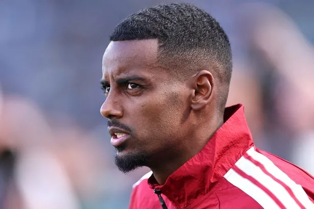Alexander Isak 'pretended he wasn't bothered' but Newcastle fans 'clearly upset him'
