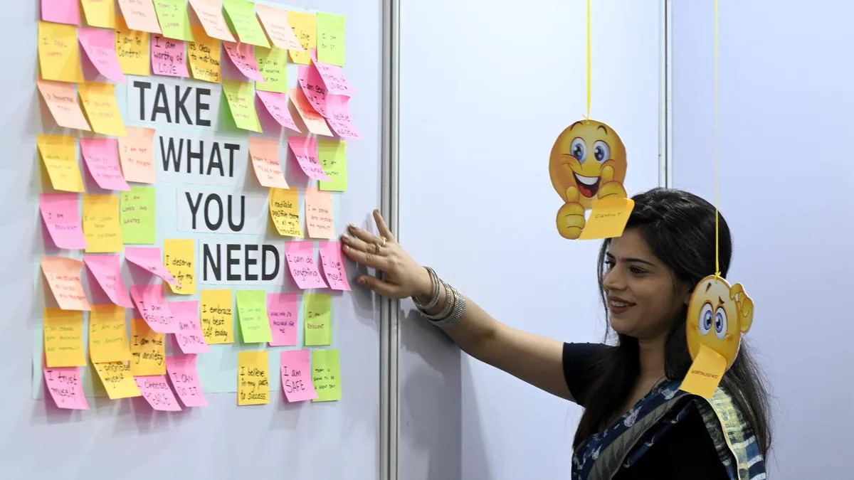 ‘Let’s Talk Life’ offers anonymous online space for young people seeking mental health support