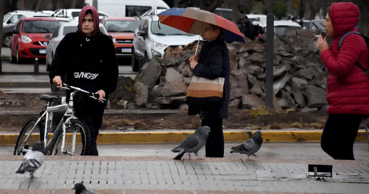 Sin sol, ¿ni lluvia? en Neuquén y Río Negro este jueves 15: el detalle del pronóstico y el mapa de alerta por tormentas