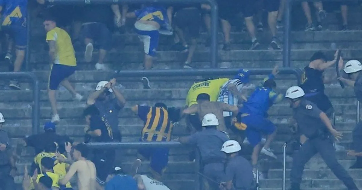Fuerte enfrentamiento entre la policía brasileña y los hinchas de Central: corridas, palazos y cinco detenidos