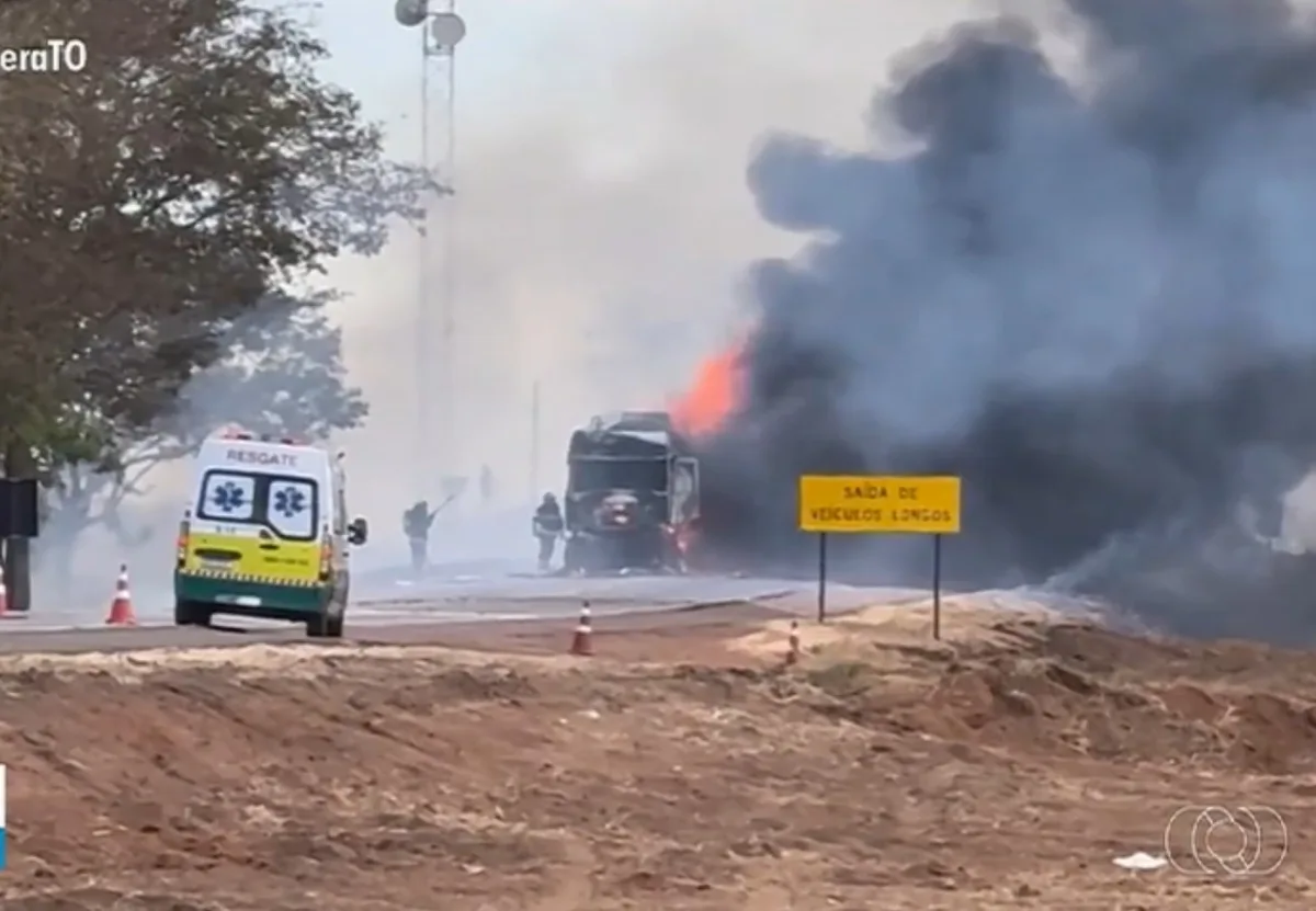 Motorista bêbado é preso na BR-153 após furar fila e reclamar de interdição, diz PRF