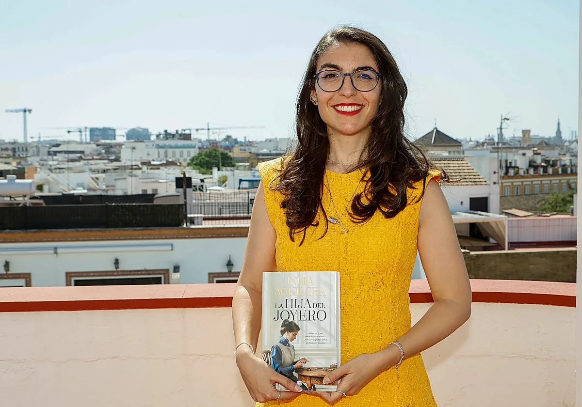 Inma Aguilera: «Vivo totalmente entregada a los libros, era y es el sueño de mi vida, nunca pensé que llegaría a verme así»