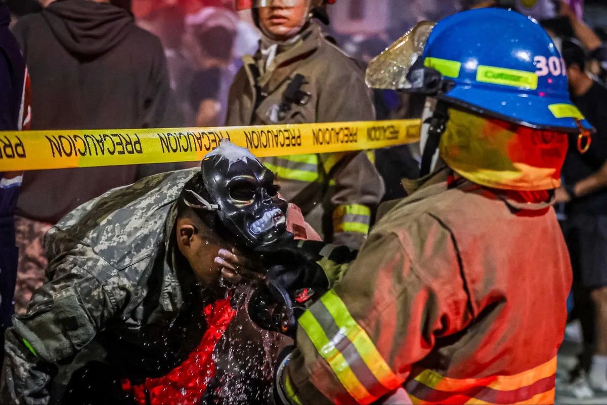 Al menos 34 heridos durante la celebración de las Bolas de Fuego en Nejapa, a las afueras de San Salvador